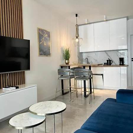 Balticus Standard Promenada Gwiazd 14 아파트 *